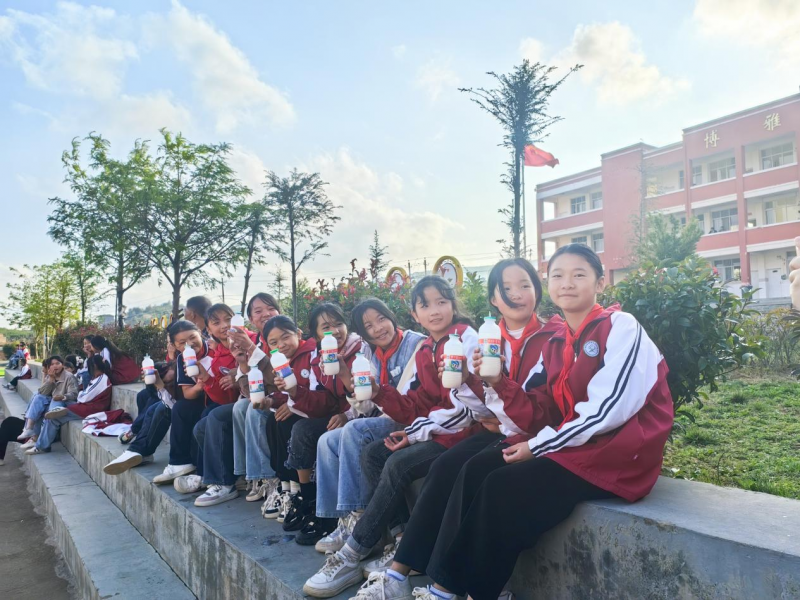 真情傳遞溫暖，愛心點(diǎn)亮希望|李子園“抗旱保教”捐贈(zèng)活動(dòng)圓滿完成